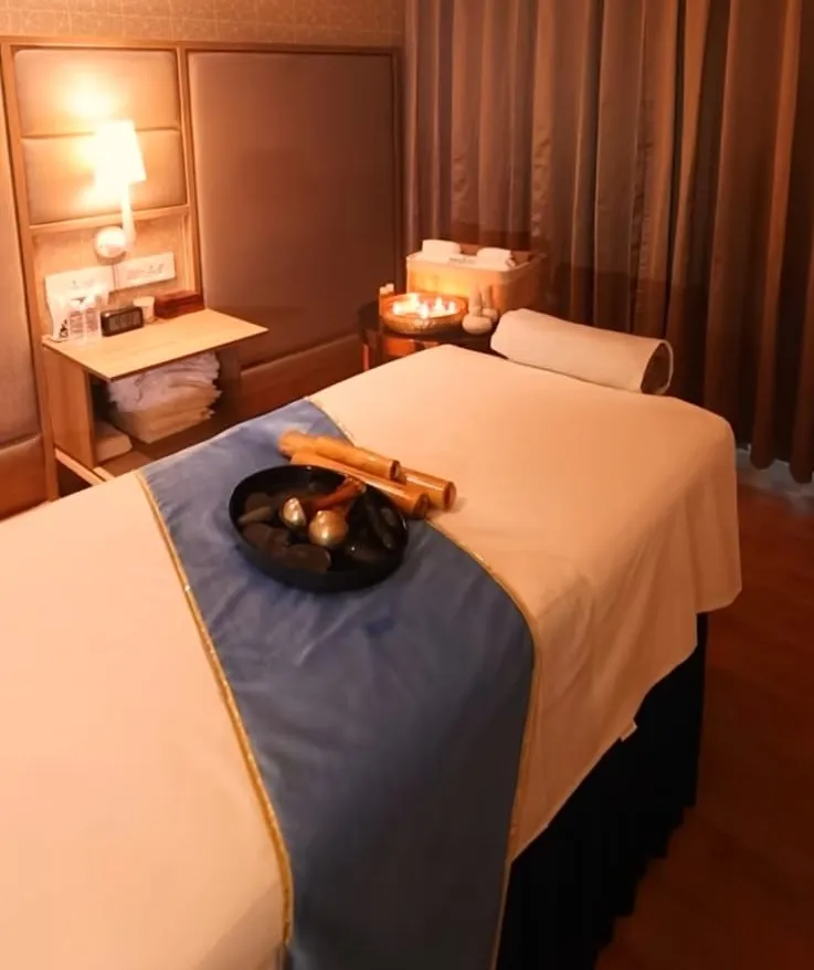Meghavi Wellness Spa | Holiday Inn Hotel